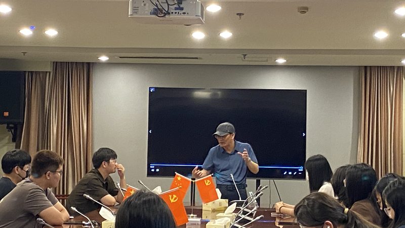品牌设计代理加盟：揭秘行业趋势与选择要点